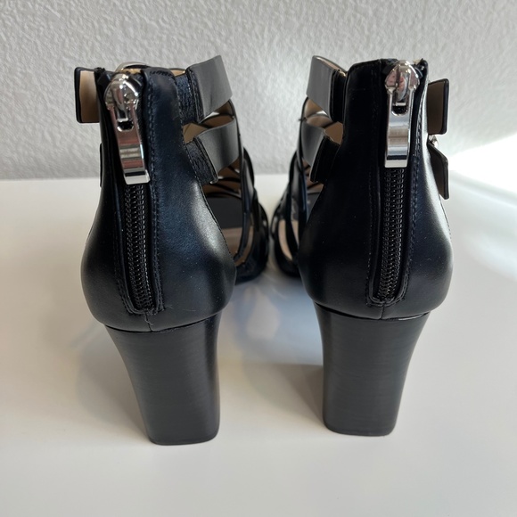 NEW The Limited Brooklyn Black Block Heeled Leather Sandals - Picture 3 of 16